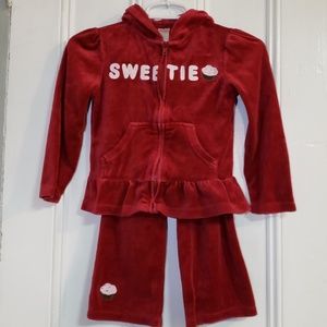 Gymboree 5/6 velour girls sweatsuit